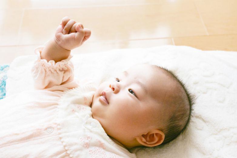 【赤ちゃん特徴】生後3か月～4か月 子育てと発達成長